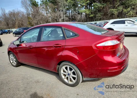 2015 Ford Fiesta Se z USA, uszkodzony, nr VIN 3FADP4BJ3FM132613